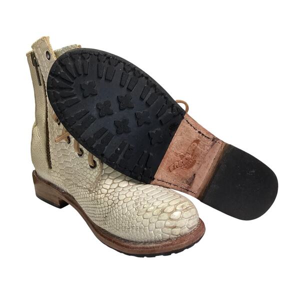 Freebird combat boots  snakeskin texture leather lace-up closure. Women’s size 9 - Picture 5 of 8